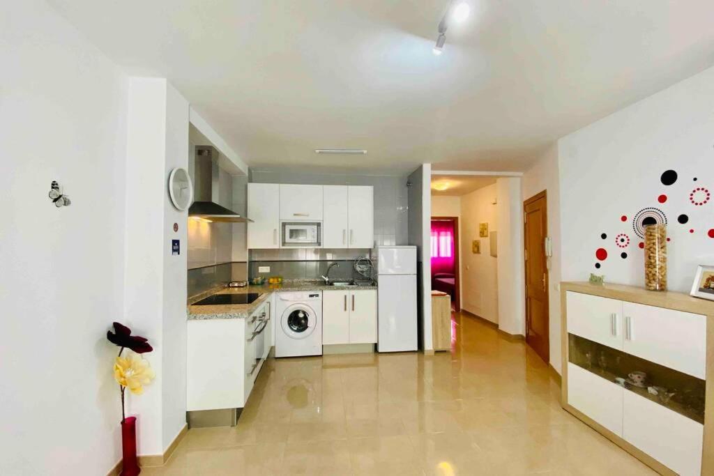 “Smile Nerja” Chic Apartment With Wifi, 4 Guests Kültér fotó
